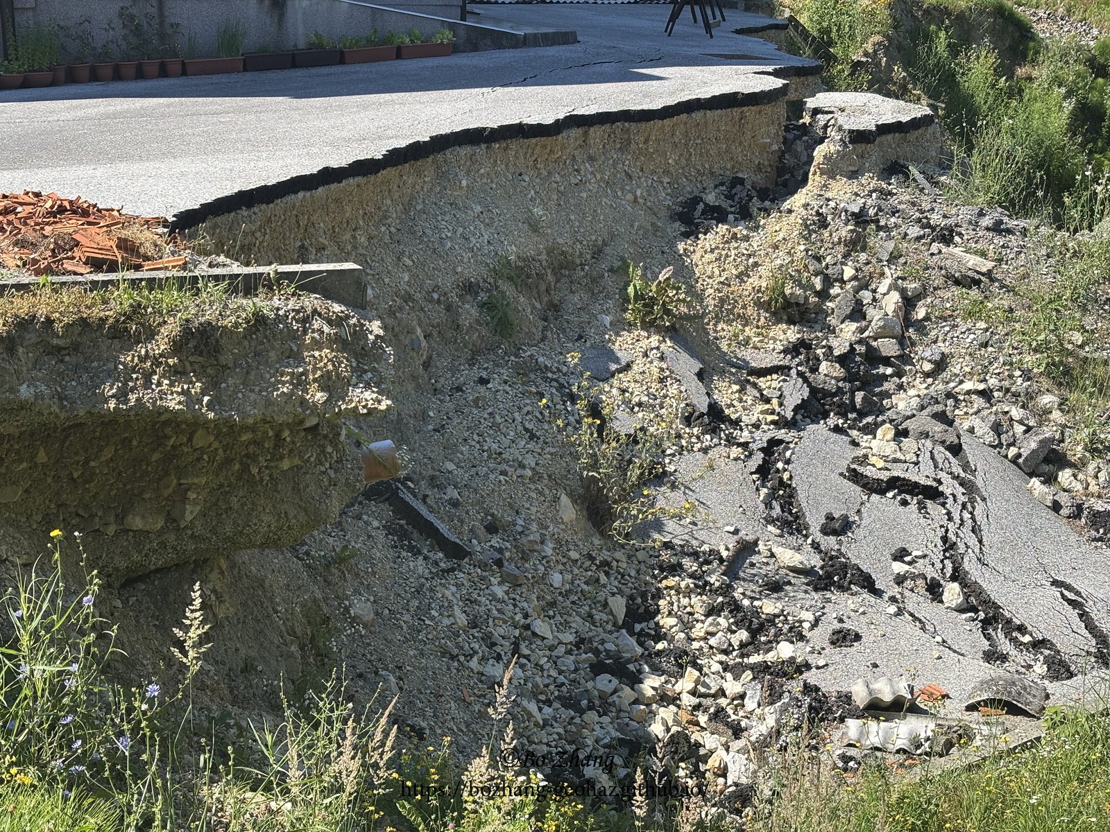 Landslide field investigation at Hum na Sutli