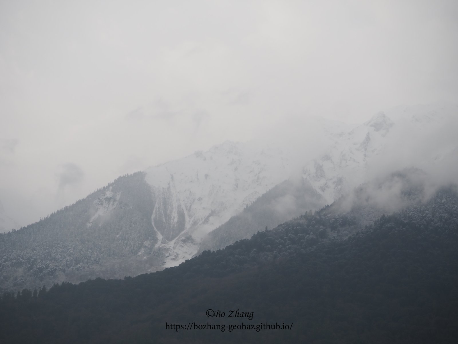 Mountain environment around Yigong